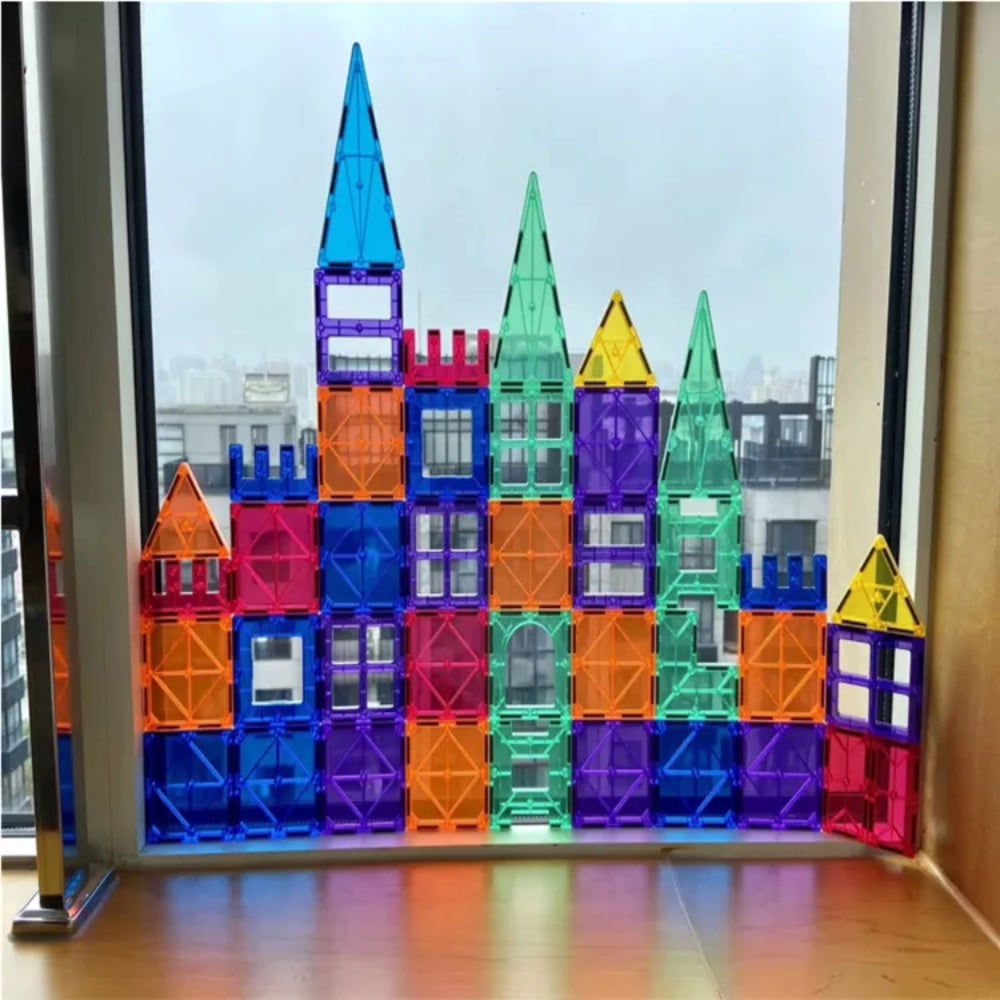 Забавен комплект от магнитни блокчета - 196 бр