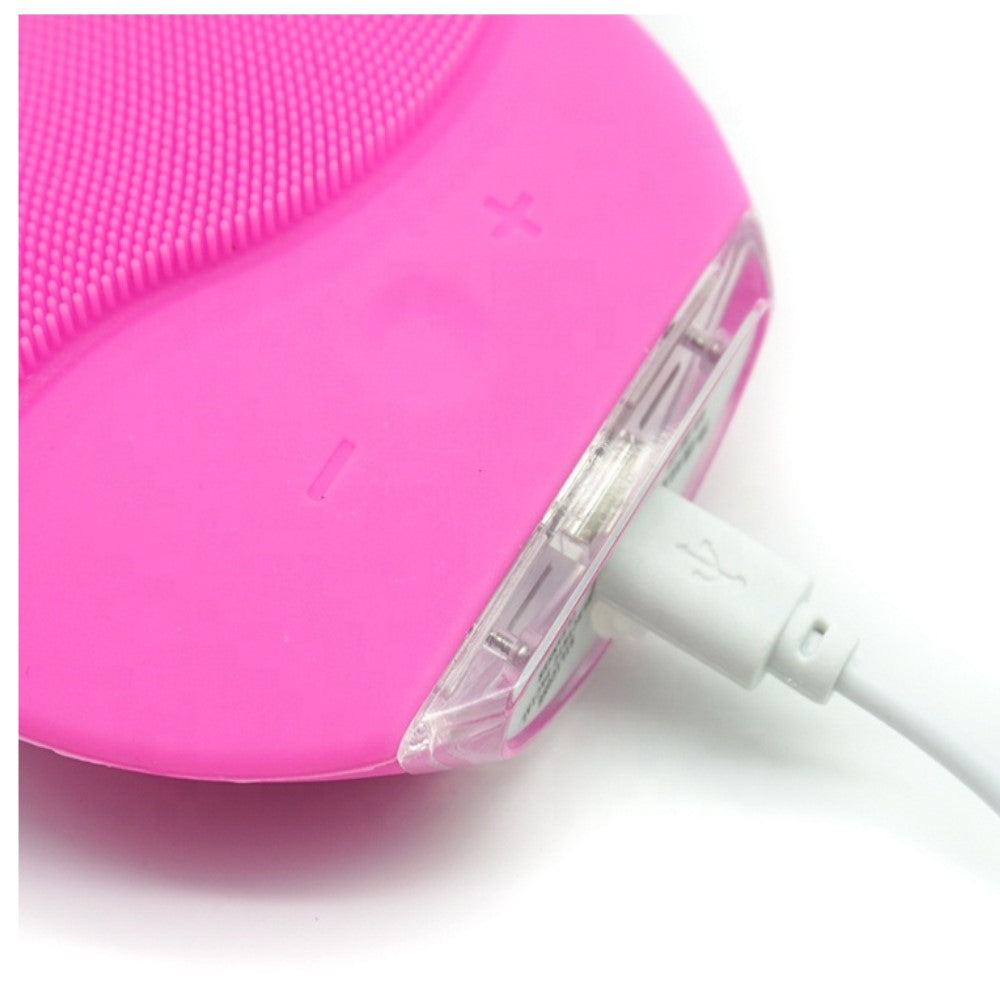 Почистващ уред и масажор за лице