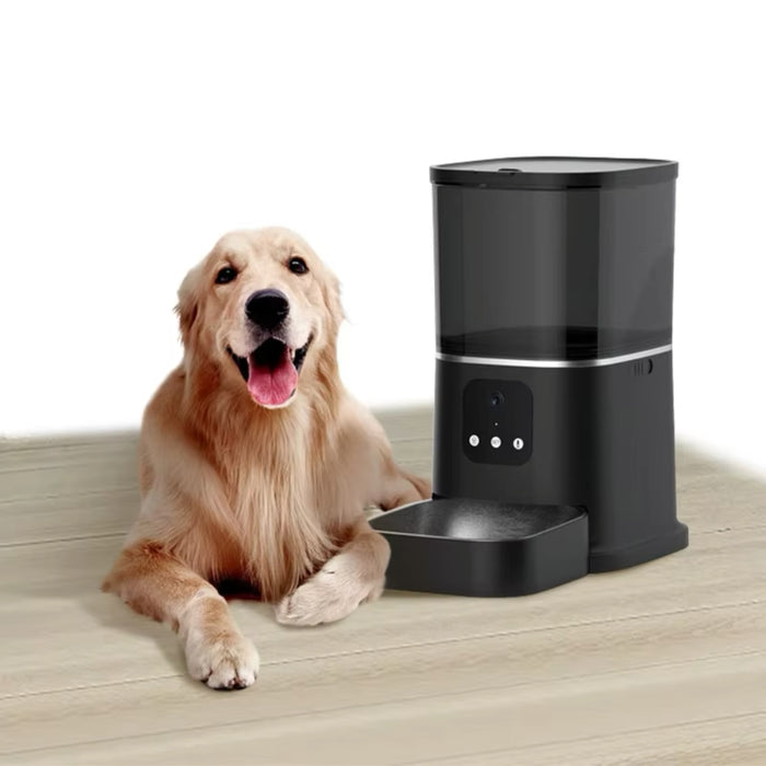 Автоматична хранилка за домашни любимци